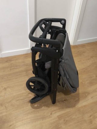 Silla de paseo Inglesina Electa gris