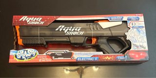 Pistola de agua eléctrica pro bateria sonorama