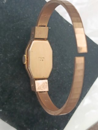 Reloj ZPOIN Antimanético Suizo Dorado