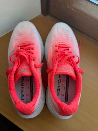 New Balance FreshFoam 1080 v14 Rosa/Blanco
