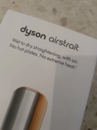 Piastra Dyson Airstrait