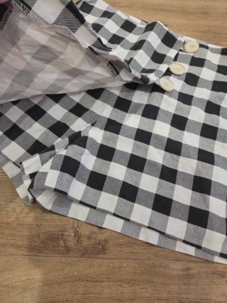 Falda pantalón cuadros blanco y negro