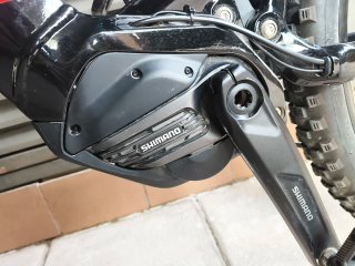 Bicicleta all mountain e-MTB