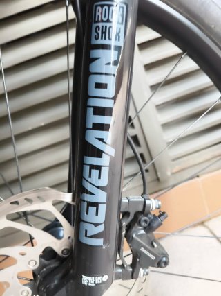 Bicicleta all mountain e-MTB