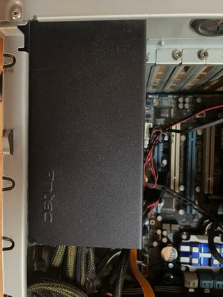 Torre PC Antec Negra