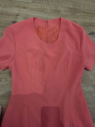 Vestido rosa corto