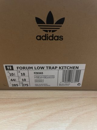 Zapatillas Adidas Forum Low Blancas y Rojas
