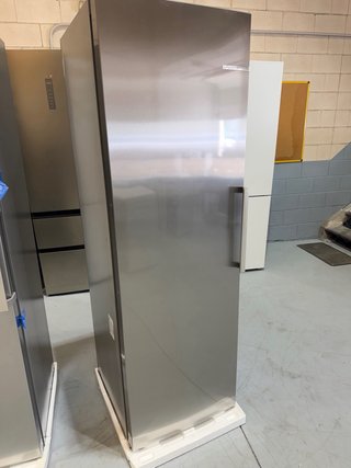 Congelador Bosch Serie 4 GSN36VIEP