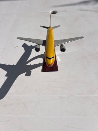 Maqueta Avión DHL