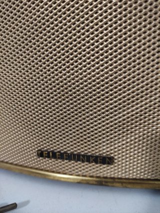 Pareja Altavoces Telefunken dorados