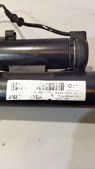 AMORTIGUADOR DELANTERO DERECHO Mercedes-Benz ML (BM 164)(03.2005->)