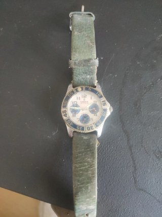Reloj Festina Deportivo Verde y Plateado