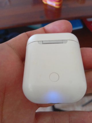 Auriculares Bluetooth Blancos, como nuevos.