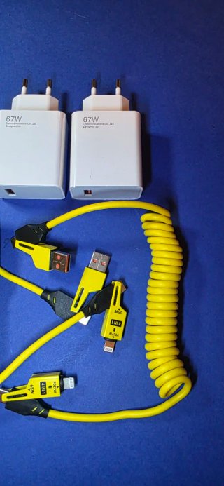 Set 2 Caricabatterie 67W + 2 Cavi USB-C Lightning