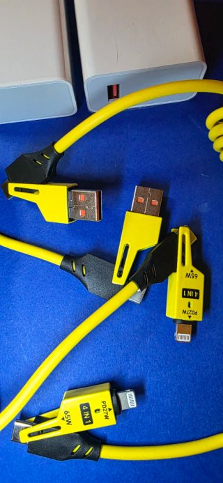 Set 2 Caricabatterie 67W + 2 Cavi USB-C Lightning