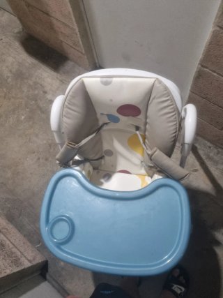 Trona Kinderkraft para bebé