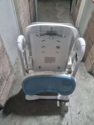 Trona Kinderkraft para bebé