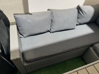 Conjunto de jardín beige/gris y fundas de calidad