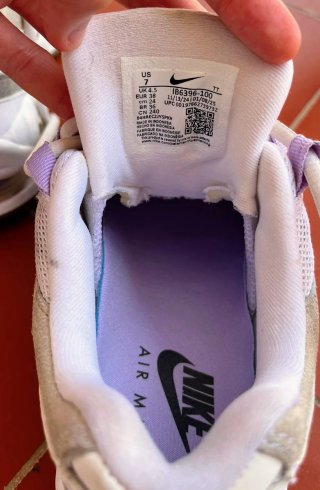 Deportivas Nike Air Max Blancas y Moradas