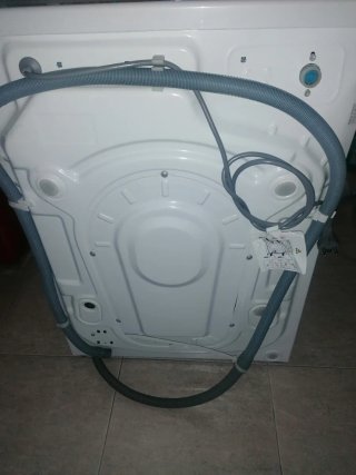 Lavadora nueva Hisense Steam Inverter 9kg 1400rpm