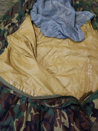 Funda camuflaje militar para saco de dormir