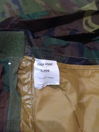 Funda camuflaje militar para saco de dormir