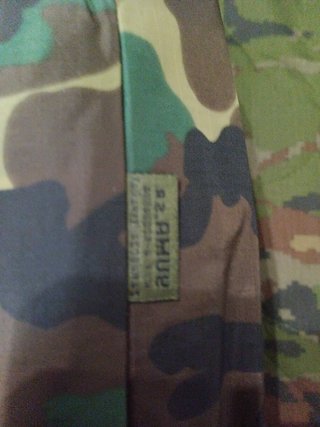 Funda camuflaje militar para saco de dormir