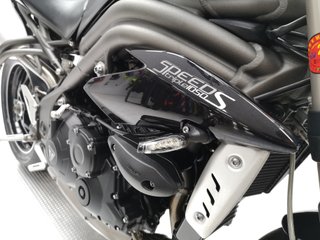 Triumph Speed Triple 1050S Garantía Extras