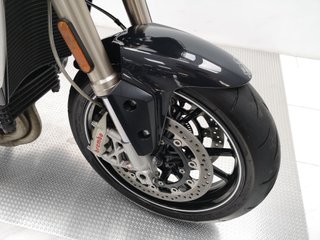 Triumph Speed Triple 1050S Garantía Extras