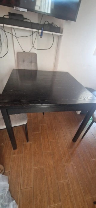 Mesa de comedor 90x90
