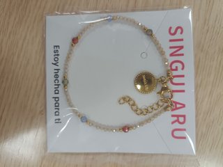 Pulsera multicolor NUEVA EN SU CAJA. Singularu
