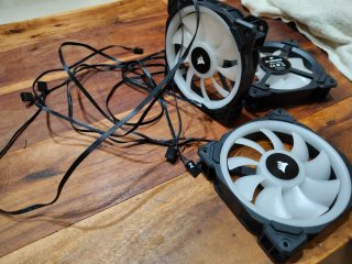 3x Ventiladores Corsair LL120 RGB