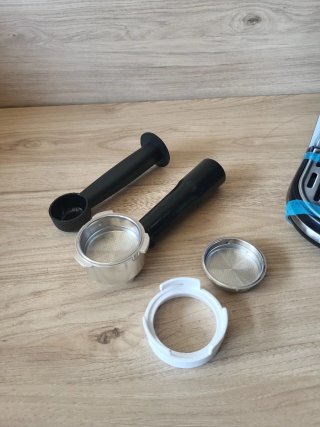 Cafetera Espresso Neretva 20 Bares 1350W