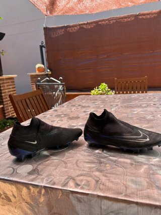 Botas de fútbol Nike Phantom GT