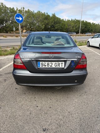 Mercedes E200 2008