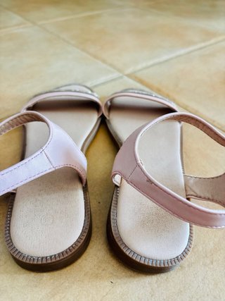 Sandalias niña rosa talla 35