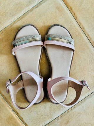 Sandalias niña rosa talla 35
