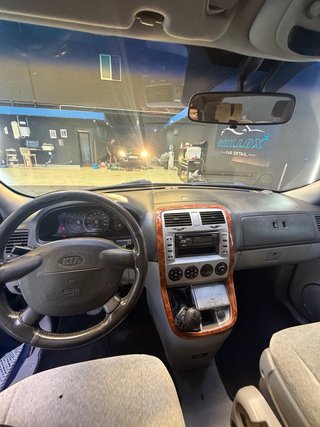 KIA Carnival 2003