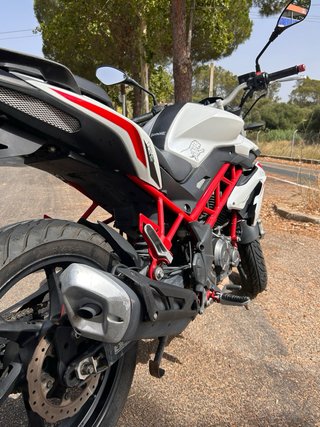 Benelli BN 125