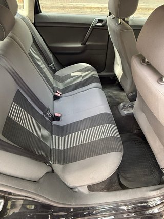 Volkswagen Polo UNITED NEGOCIABLE !!