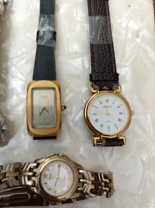 Lote de 4 relojes de pulsera