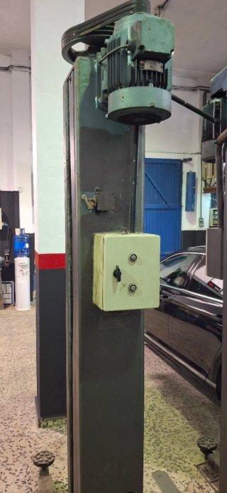 Elevador Automaq 3500kg