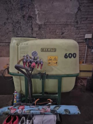 Sulfatadora Makato 600L
