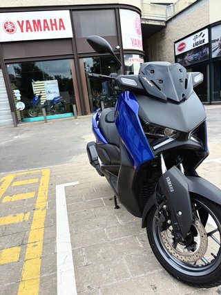Asiento Yamaha XMAX a estrenar