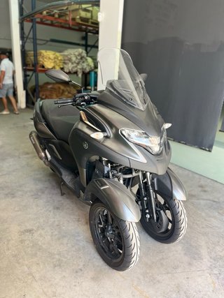 YAMAHA TRICITY 300 IMPECABLE