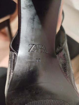 Zapatos Zara Tacón Charol Negro Punta Cuadrada