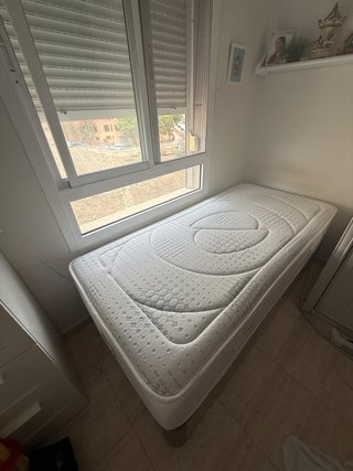Cama y canapé Pikolín 90x190 cm