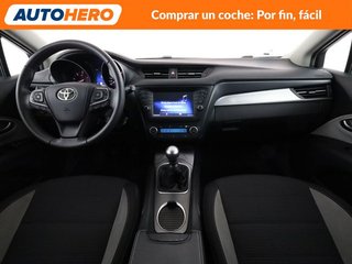 Toyota Avensis 2.0 D-4D Advance
