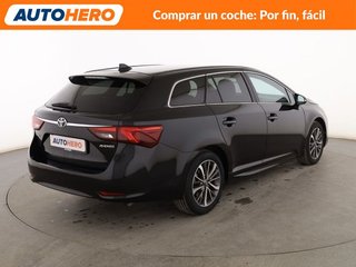 Toyota Avensis 2.0 D-4D Advance
