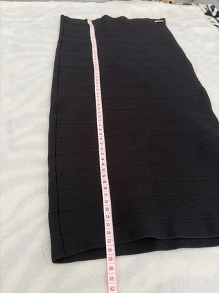 Falda tubo Guess negra reductora XS, S